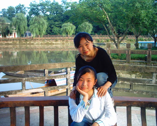 2006  (77)